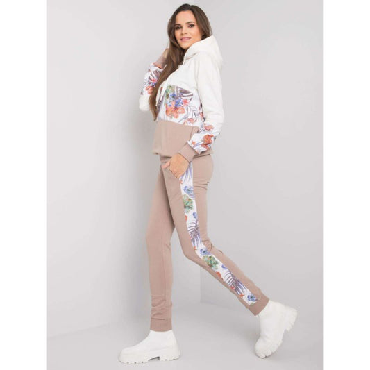 Set-RV-KMPL-7356.82-white-beige (RV-KMPL-7356.82) In preparation Your Sports Performance