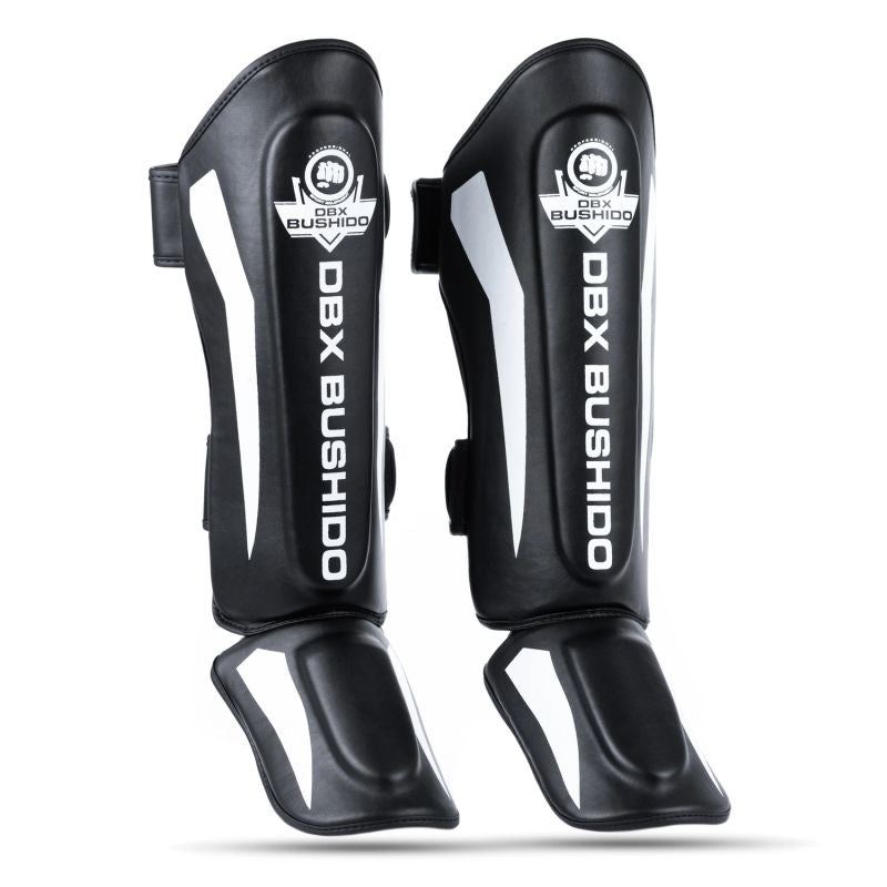 M Shin Guards - Phantom White Ochraniacze piszczeli Your Sports Performance