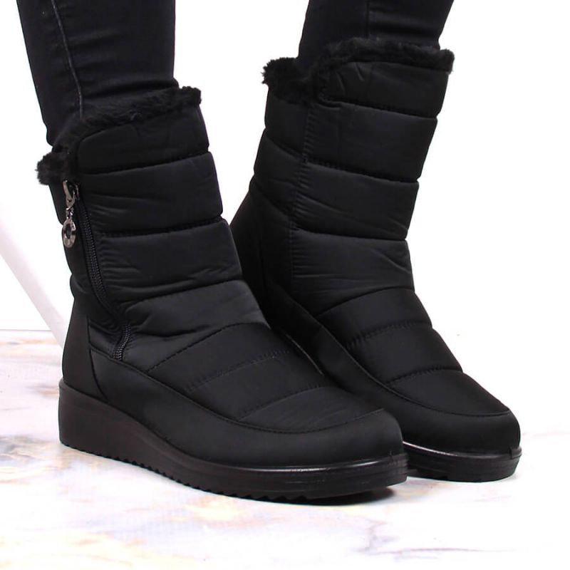 Insulated snow boots with a zipper NEWS W EVE377A black Footwear/Outdoor/News Your Sports Performance