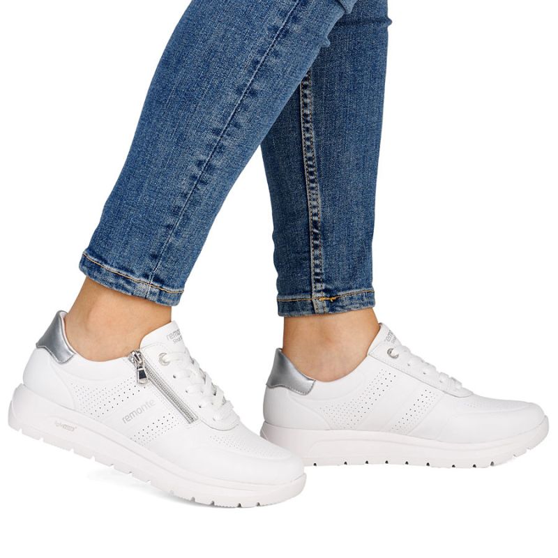 Women's leather sports shoes white Remonte Rieker D2V03-80 To be categorized Your Sports Performance
