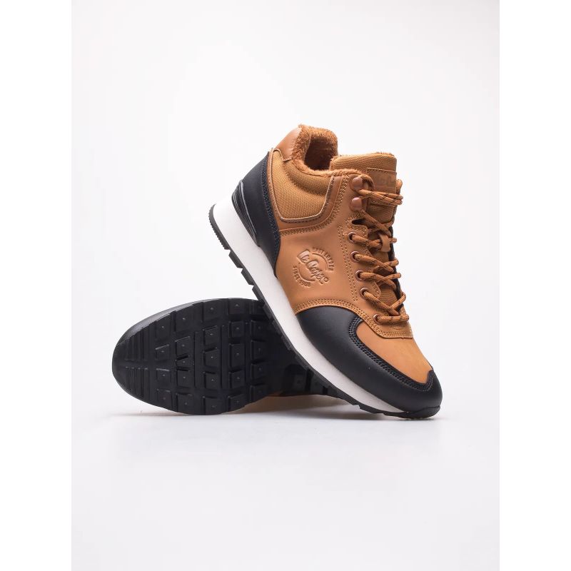 Lee Cooper M LCJ-23-31-3058M shoes Footwear/Lifestyle/Lee Cooper Your Sports Performance