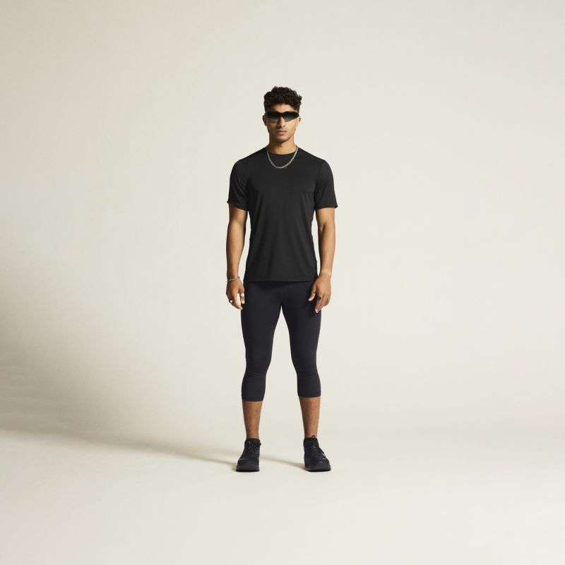 Craft Adv Essence SS Tee 2 M 92800659845 Clothing/Training/Craft Your Sports Performance