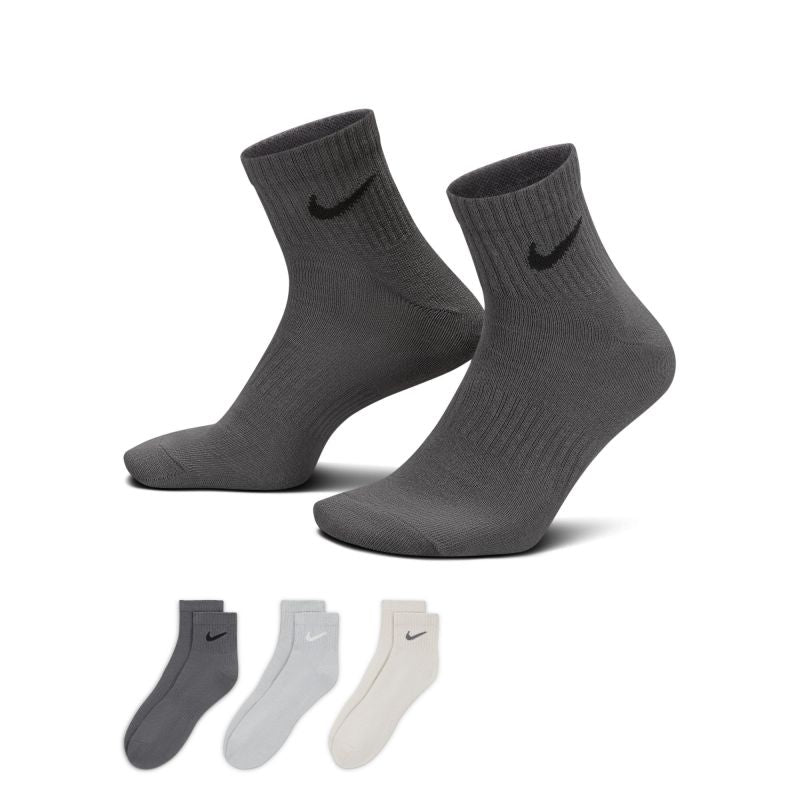 Nike Everyday Lightweight Ankle Socks, 3-Pack SX7677-991