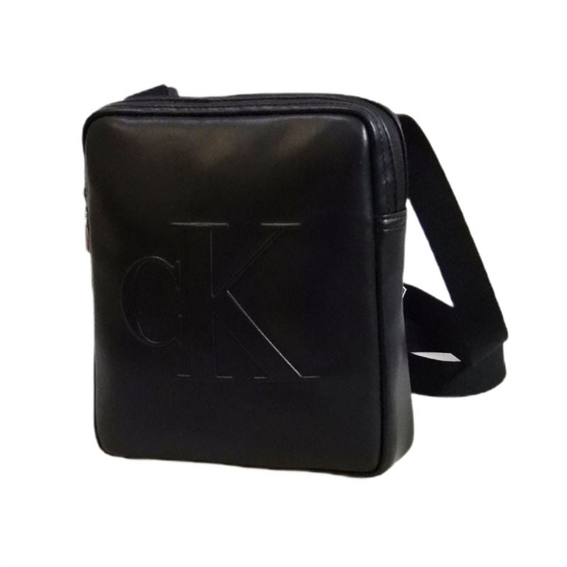 Calvin Klein Crossbody Bag Black - ZM0ZM02871 8DS Akcesoria i sprzęt koszykarski/Saszetki, nerki Your Sports Performance