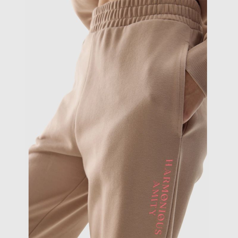 4F W trousers 4FWSS24TTROF665 83S Clothing/Lifestyle/Trousers, shorts/4F 4F