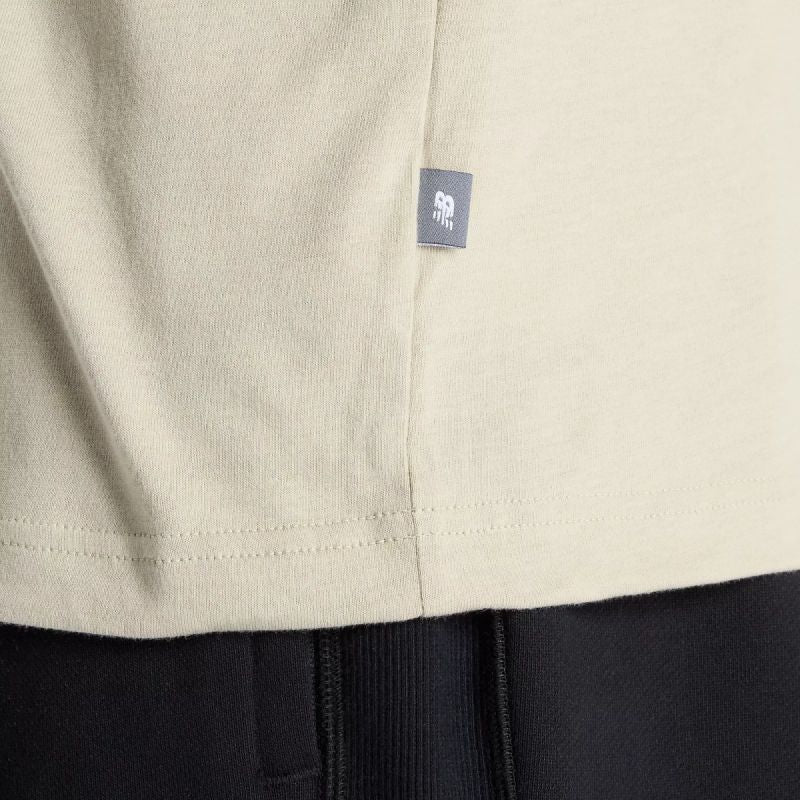New Balance Reimagined Graphic M T-shirt MT51506OVN Clothing/Lifestyle/T-shirts/New Balance New Balance