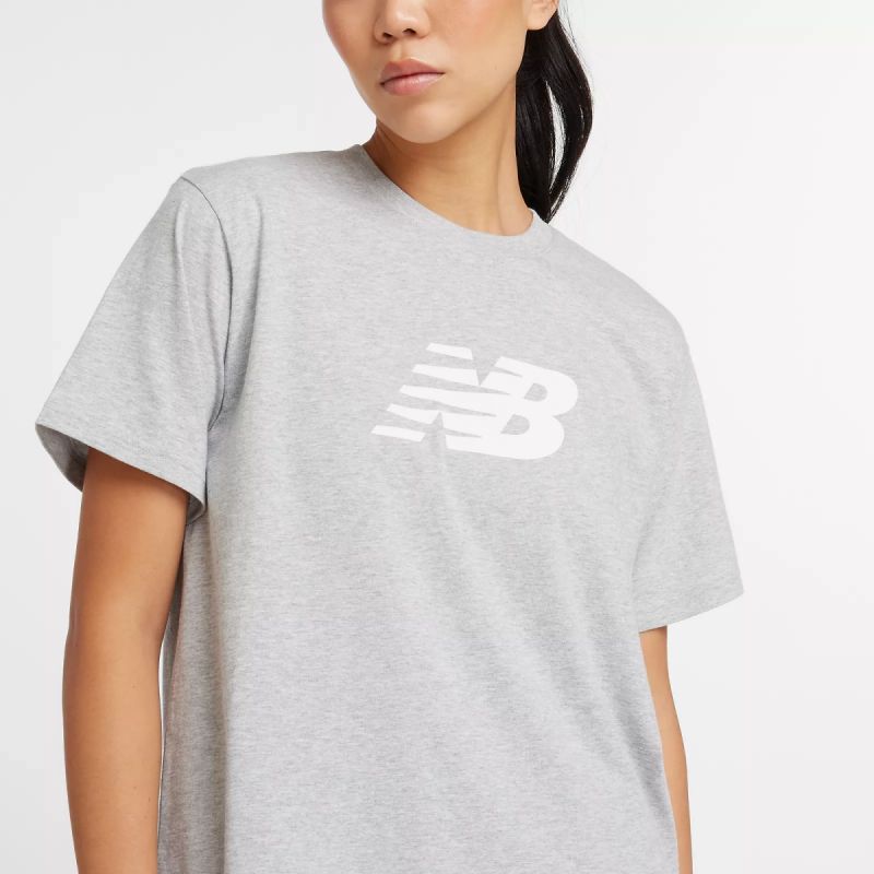 New Balance Sport Jersey Relaxed Logo W T-shirt WT43583AG Clothing/Lifestyle/T-shirts/New Balance New Balance