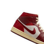 Air Jordan 1 Mid SE Red Shoes - DZ2820-601 Obuwie/Buty do koszykówki męskie/Air Jordan Your Sports Performance