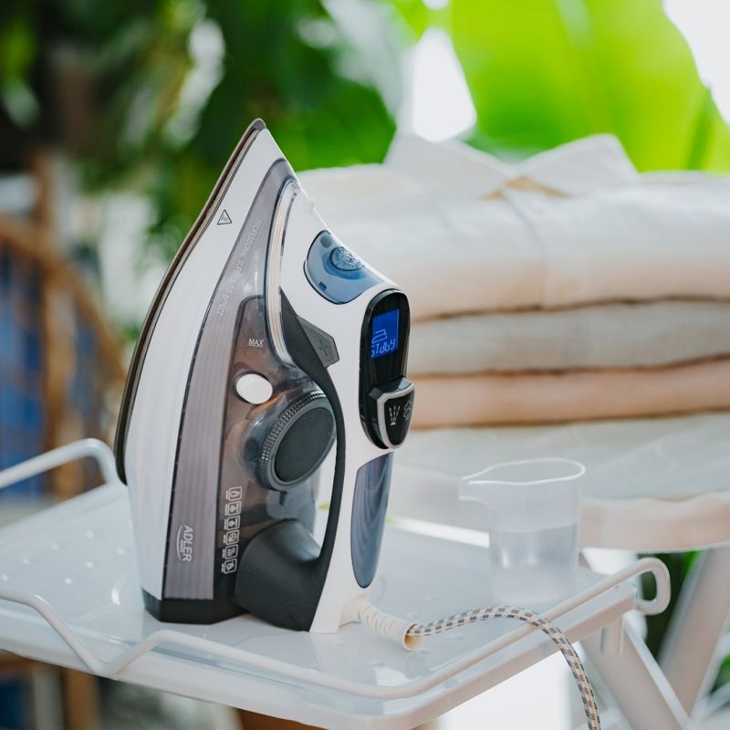 ADLER AD 5053 steam iron AGD - Produkty/Żelazka i generatory pary Your Sports Performance