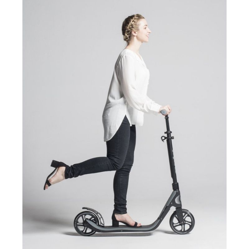 City scooter Globber ONE NL 205 / Black-Charcoal Grey 477-100 Accessories/Skating/Hulajnogi Your Sports Performance