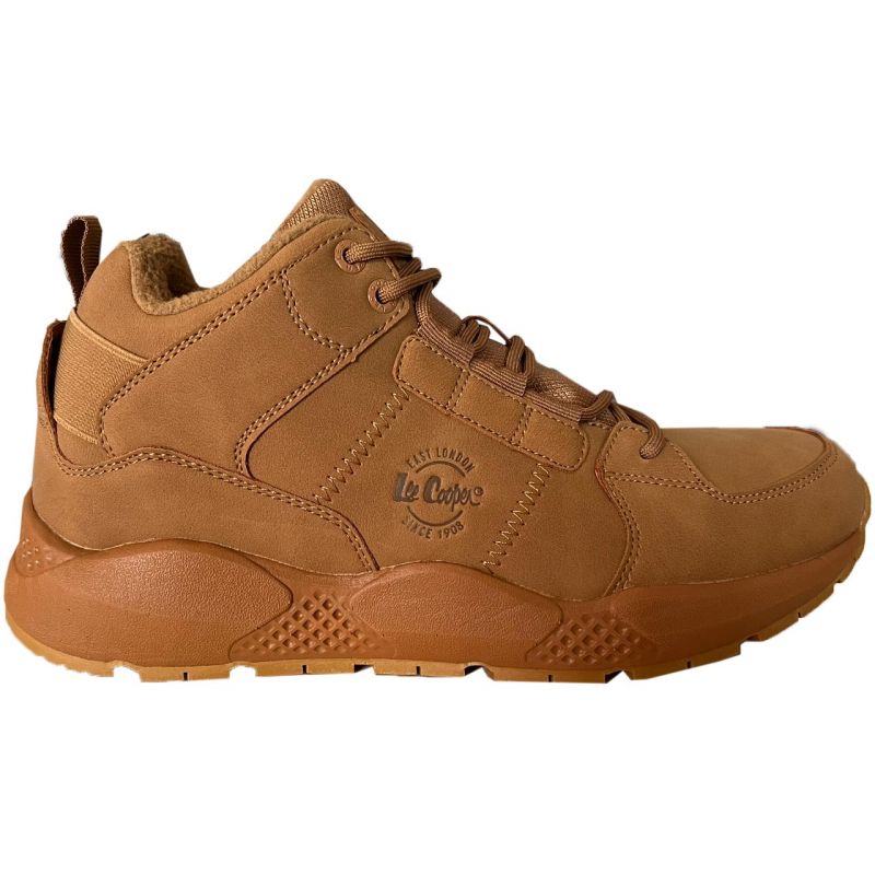 Lee Cooper M LCJ-23-31-3067M shoes Footwear/Outdoor/Lee Cooper Your Sports Performance