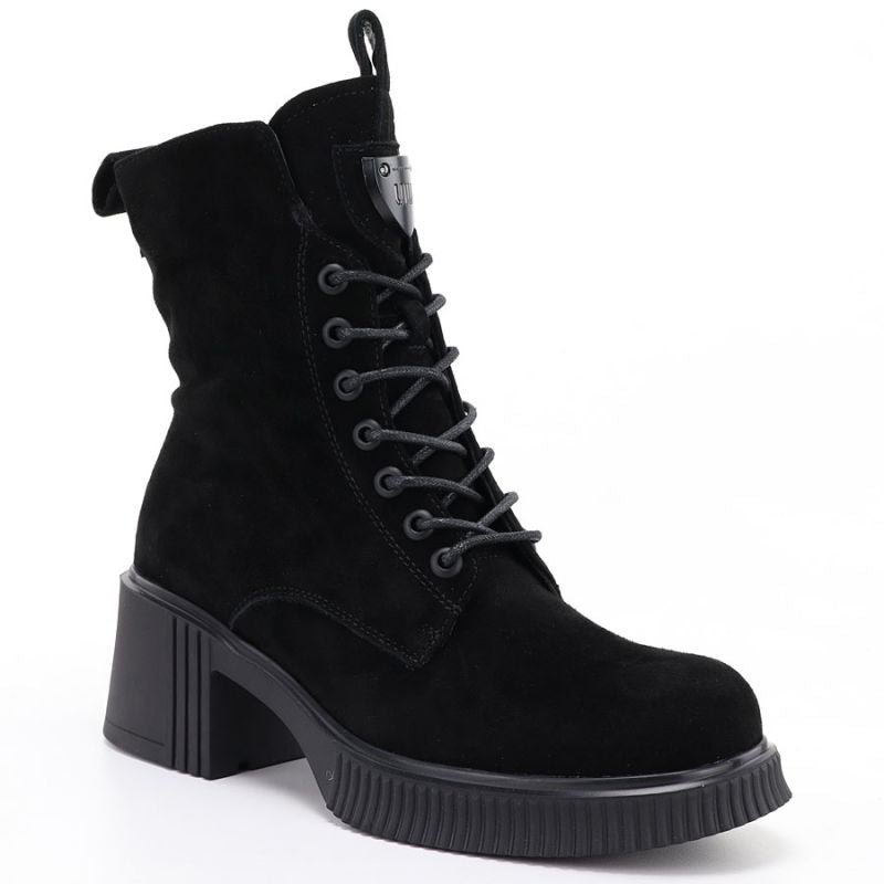 Women's leather ankle boots with a block heel and platform, black Vinceza 67009