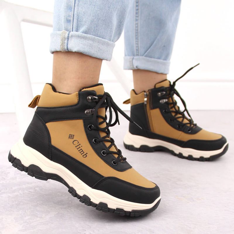 News W EU661B Boots Footwear/Lifestyle/News Your Sports Performance