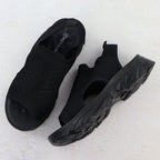 Women's closed-toe black sandals Potocki TO90302 Footwear Your Sports Performance