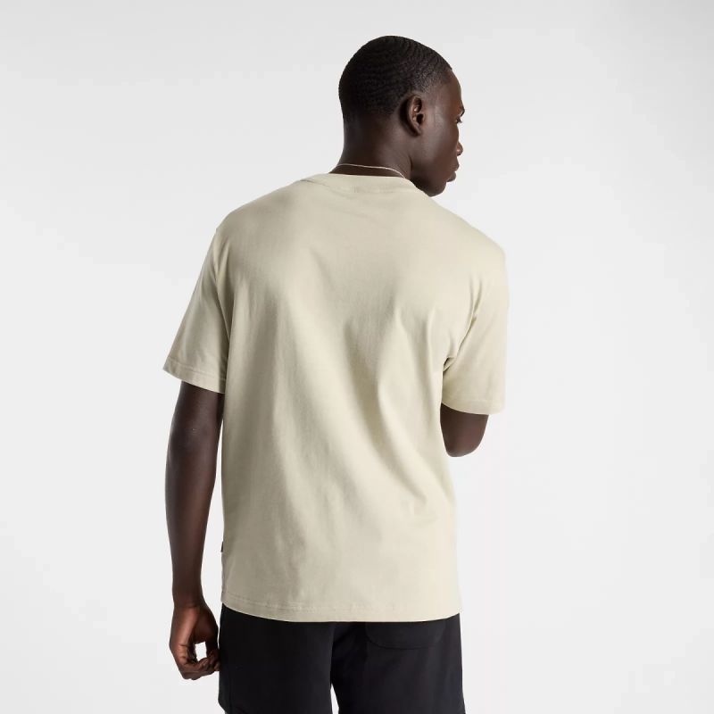 New Balance Reimagined Graphic M T-shirt MT51506OVN Clothing/Lifestyle/T-shirts/New Balance New Balance
