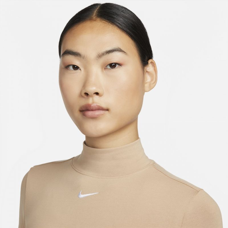 Nike Sportswear Collection Essentials Beige L
