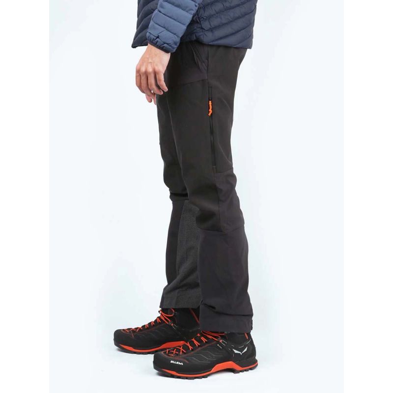 Salewa Comici trousers 27894-0910 Clothing/Outdoor/Salewa Your Sports Performance