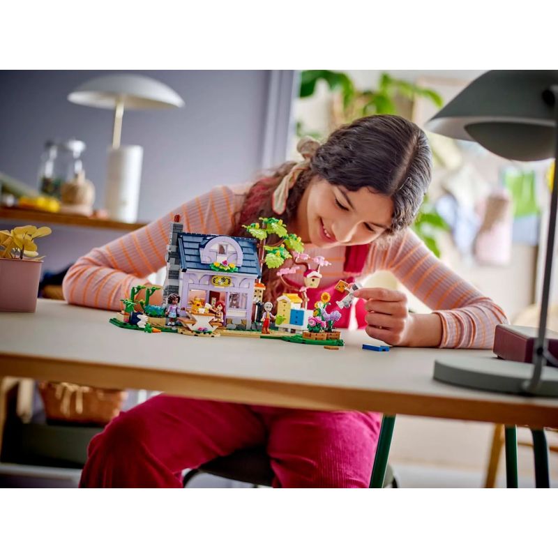 LEGO FRIENDS 42669 Beekeeper's House and Flower Garden In preparation Your Sports Performance