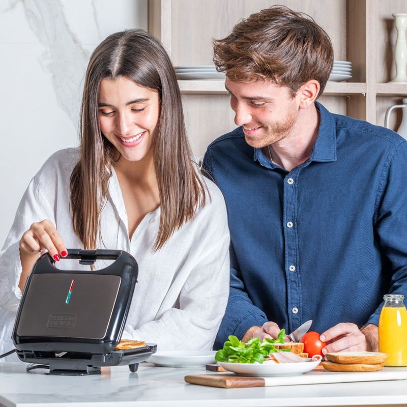 Black+Decker BXSA753E Sandwich Maker AGD - Produkty/Opiekacze Your Sports Performance