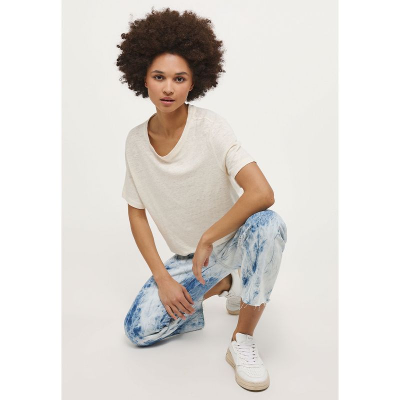 Mustang Alina C Linen T-shirt W 1013788 2045 Clothing/Lifestyle/T-shirts/Mustang Your Sports Performance
