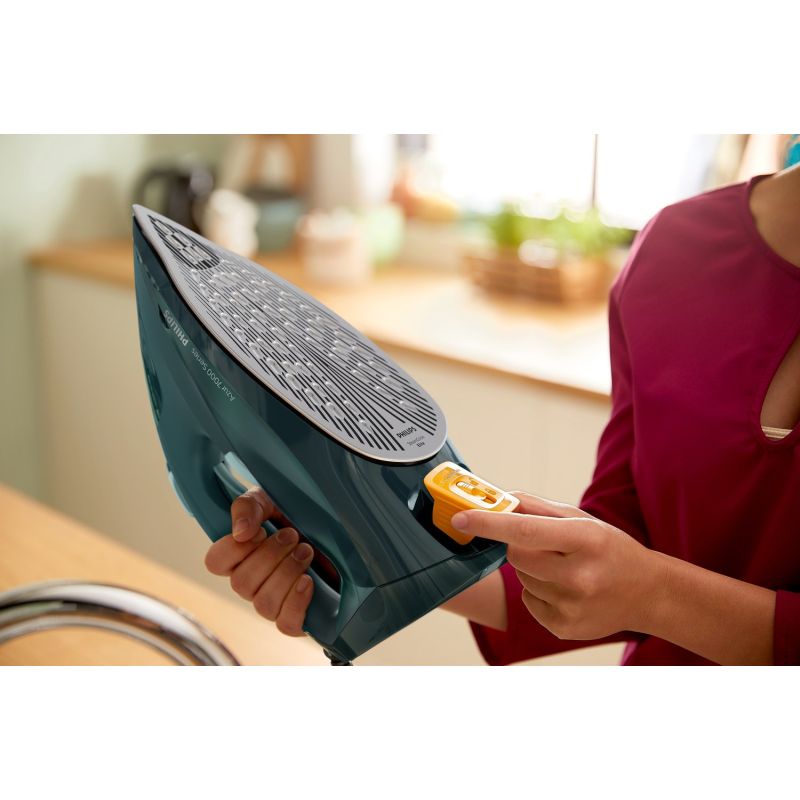 PHILIPS DST 7050/70 iron AGD - Produkty/Żelazka i generatory pary Your Sports Performance