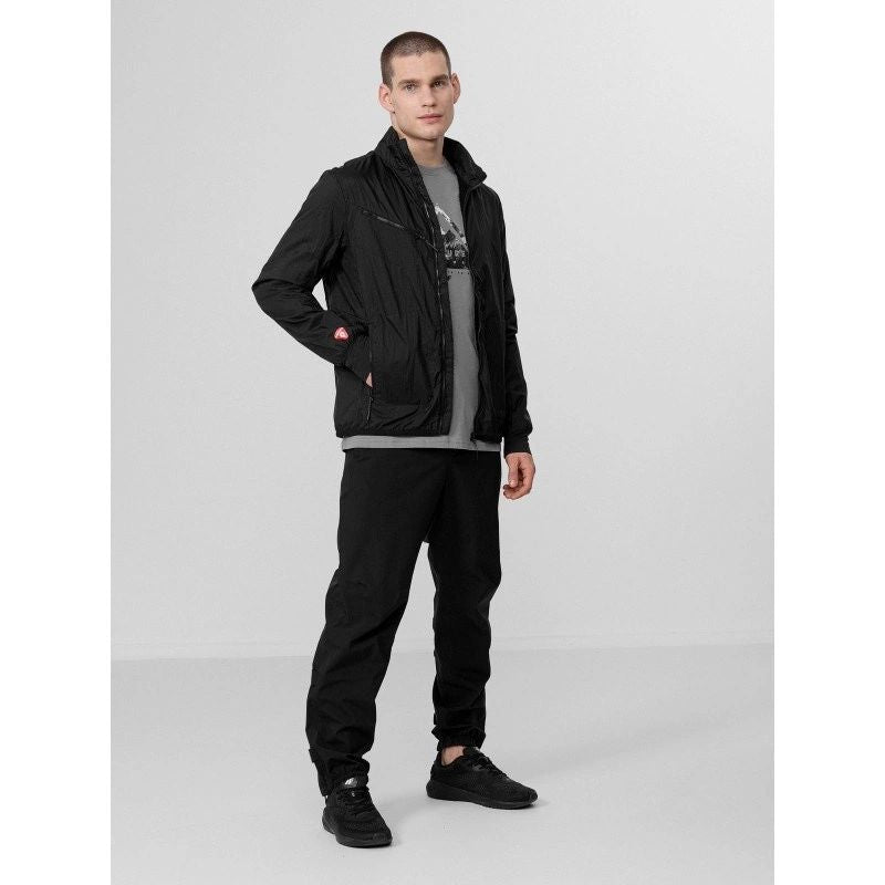 Men's down trekking jacket 4F H4L22-KUMP061 Mężczyzna/Odzież/Kurtki i bezrękawniki/Kurtki puchowe Your Sports Performance