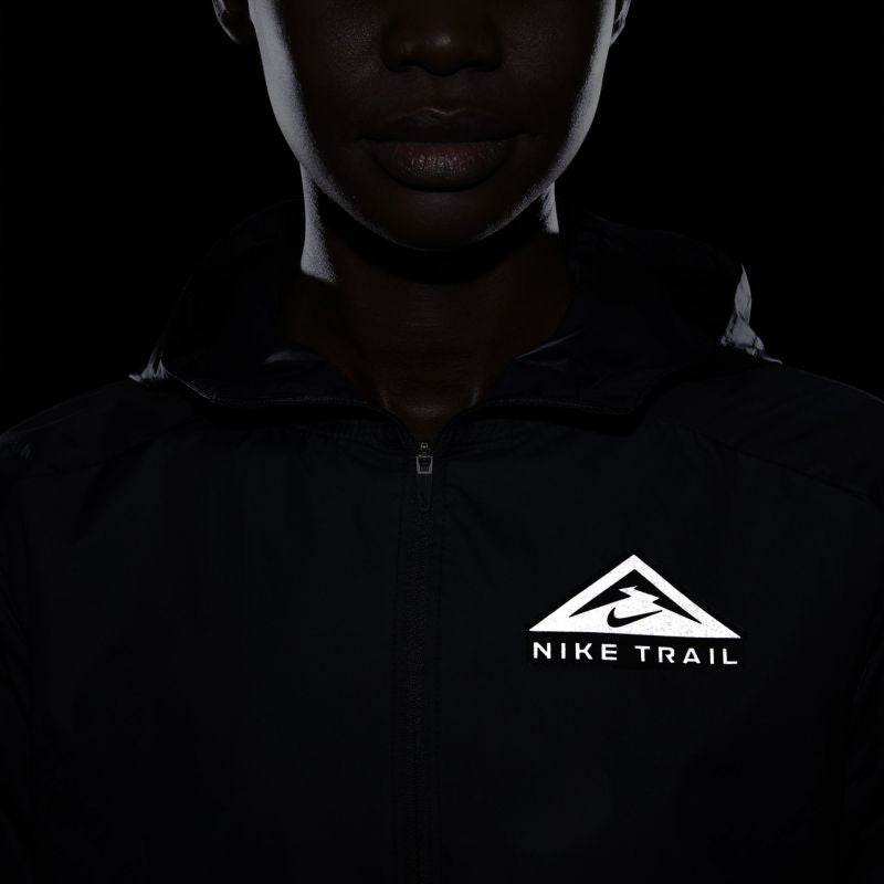 Nike Shield W DC8041-010 Jacket Clothing/Outdoor Nike