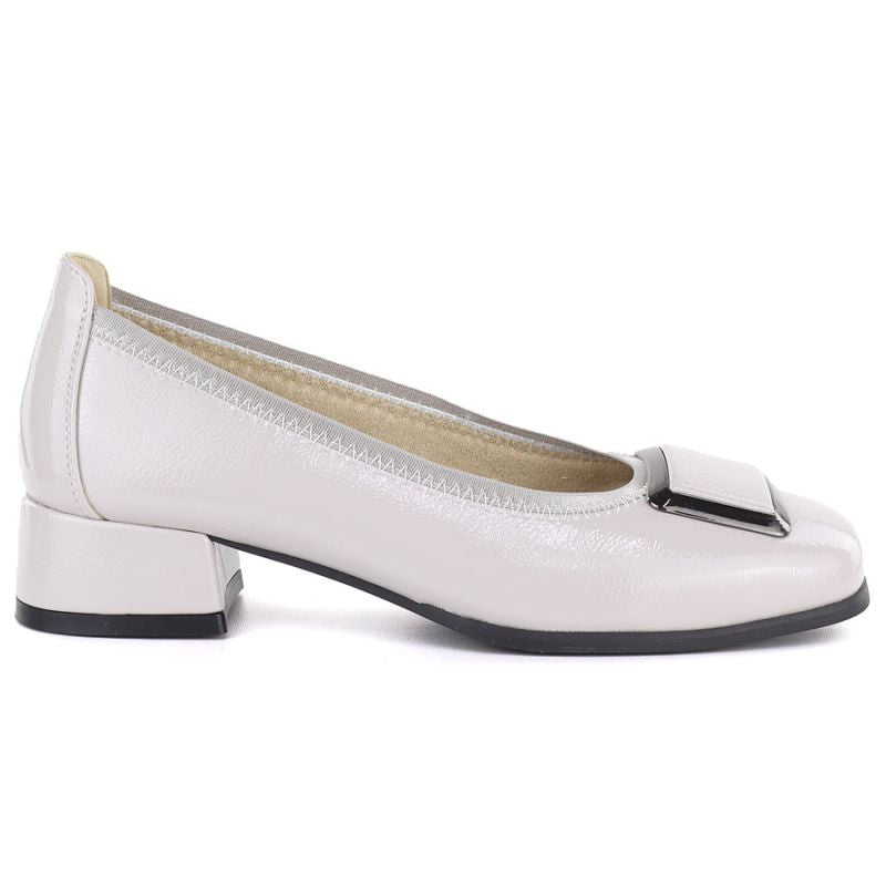 Vinceza 18129 Gray Leather Low Heel Pumps Vinceza