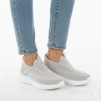 Women's slip-on beige sports shoes Potocki BK01312 To be categorized Your Sports Performance