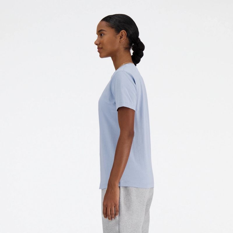 New Balance S/S Floral Tee Lay W WT41912LAY Clothing/Lifestyle/T-shirts/New Balance New Balance