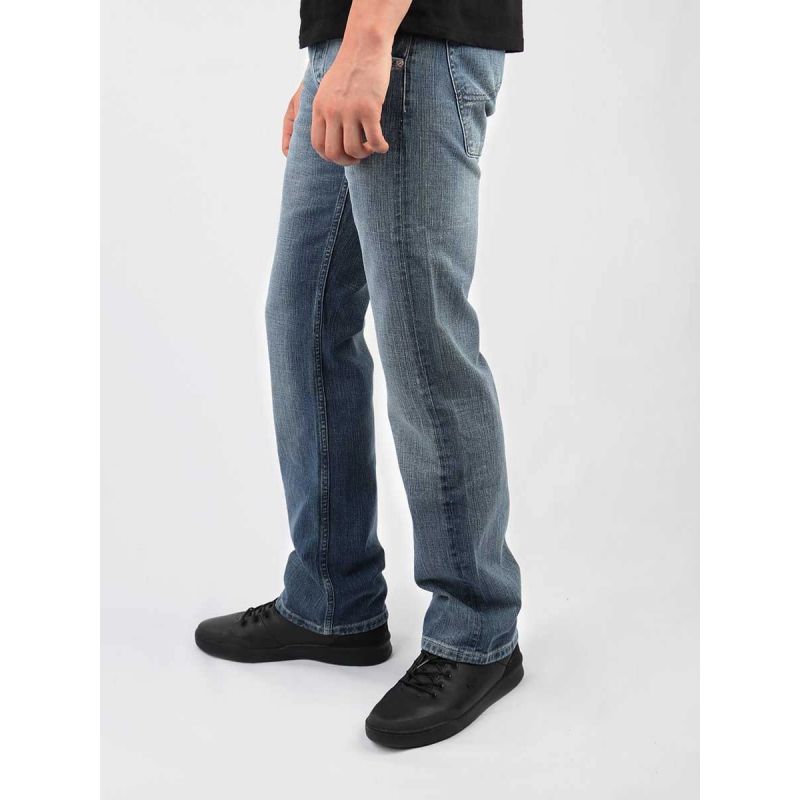 Lee Flint M 701ADPM Jeans Clothing/Lifestyle/Trousers, shorts/Lee Your Sports Performance
