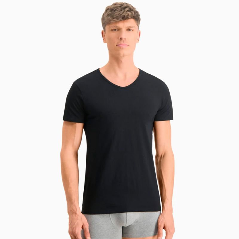 Puma Basic V-Neck T-shirt 2pack M 935017-01 Clothing/Lifestyle/T-shirts Puma