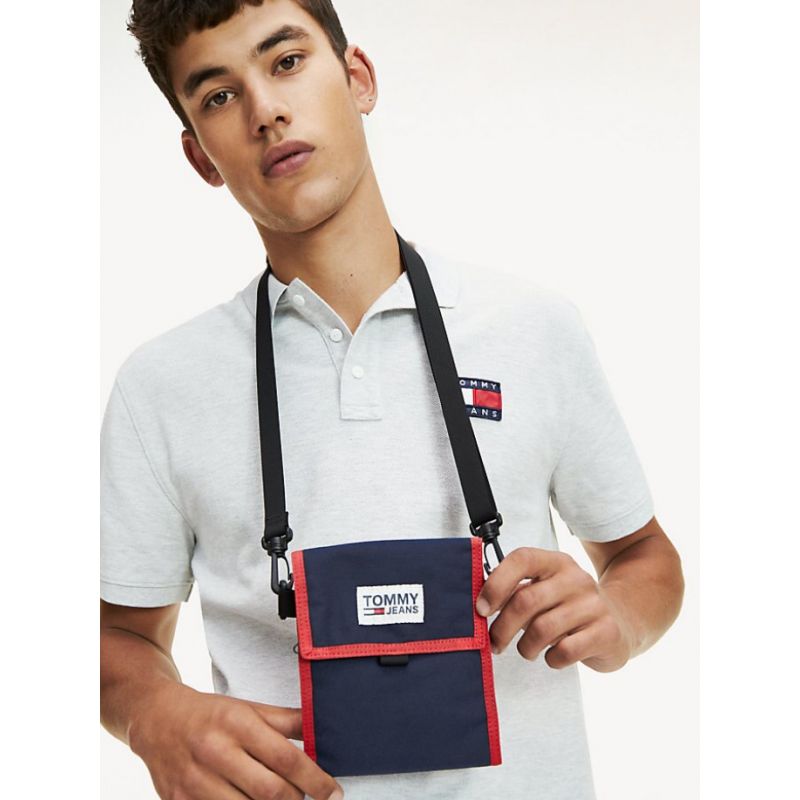 TOMMY JEANS MEN'S TJM EXPLORER POUCH In preparation Your Sports Performance