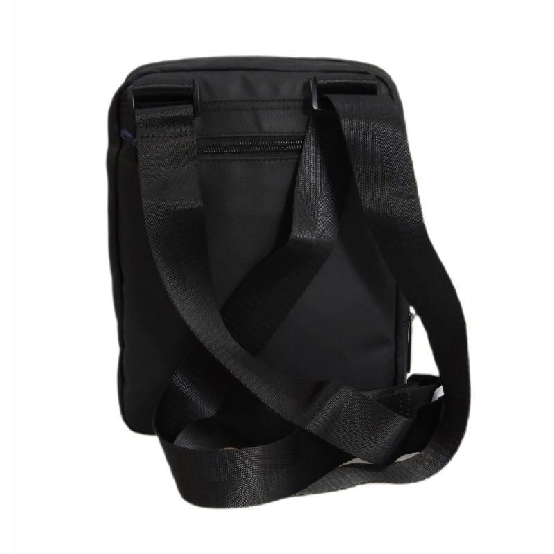 Aeronautica Militare Fly Camo Black Men's Shoulder Bag - AM-361 Akcesoria i sprzęt koszykarski/Torby i plecaki Your Sports Performance