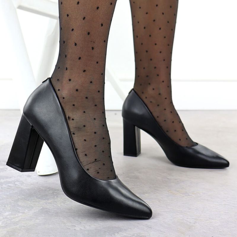 Black pumps with pointed toe, black Sergio Leone PB216 Footwear Your Sports Performance