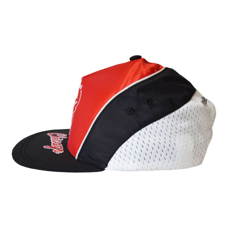 Mitchell & Ness NBA Chicago Bulls Freethrow Snapback Cap - HHSS1097-CBUYYPPPBKRD Odzież/Czapki/Czapki z daszkiem Your Sports Performance