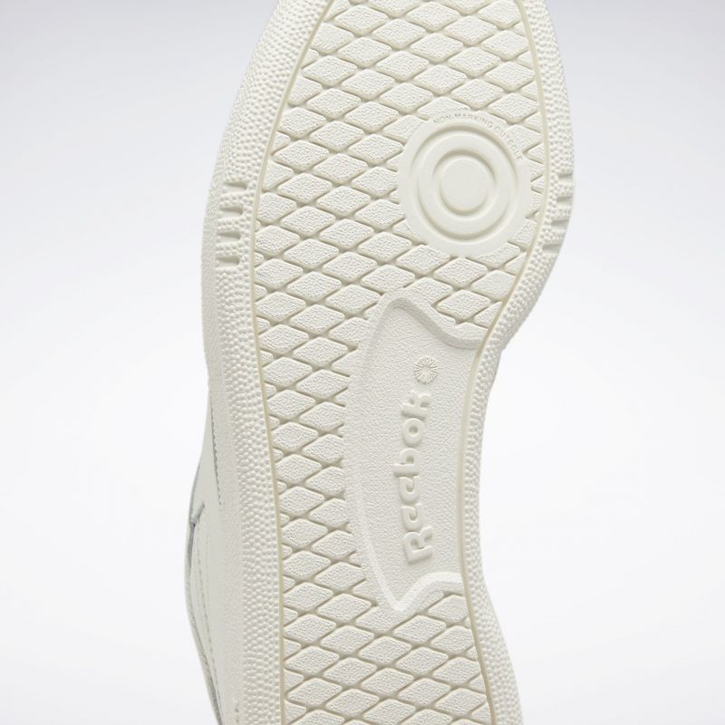 Reebok Club C 85 Vintage W Chalk Alabaster W 100025379 Footwear/Lifestyle Reebok