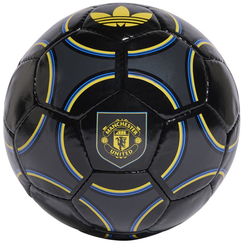 adidas Manchester United Club JP3059 Ball In preparation Your Sports Performance