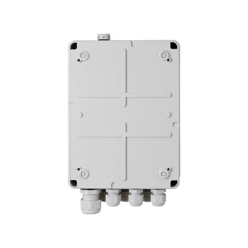 6-port S64H switch with power supply for 4 IP cameras in a hermetic housing Komunikacja i łączność/Switch-e Your Sports Performance