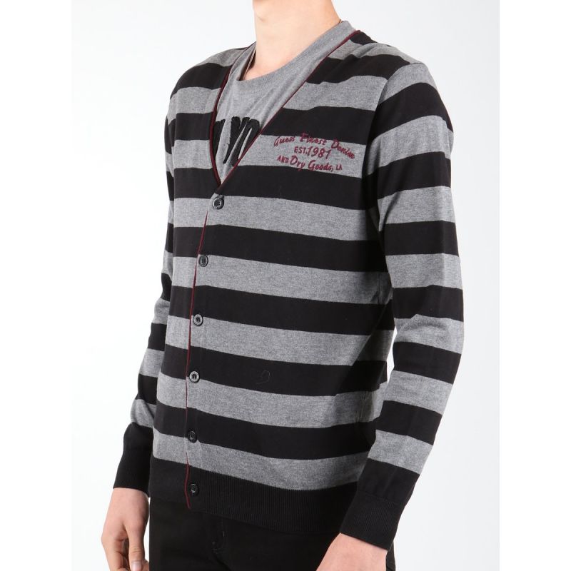 Guess sweater M21R03Z0C20 In preparation Your Sports Performance