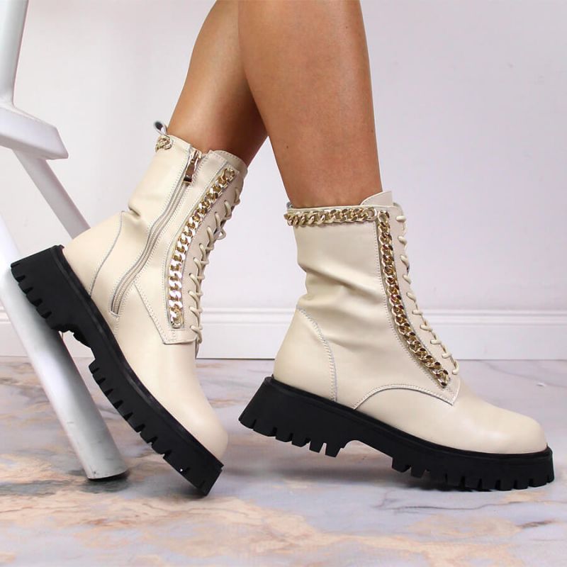 Leather ankle boots with a chain insulated Artiker W HBH40 Footwear/Outdoor/Artiker Your Sports Performance