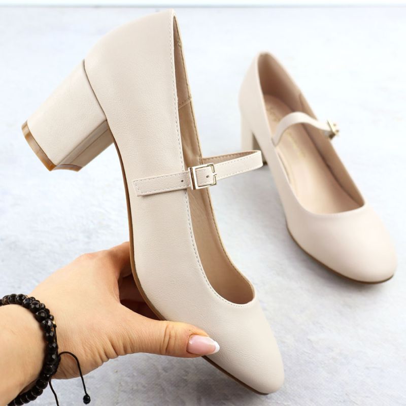 Nude low-heeled pumps with strap Sergio Leone PB176 Footwear Your Sports Performance