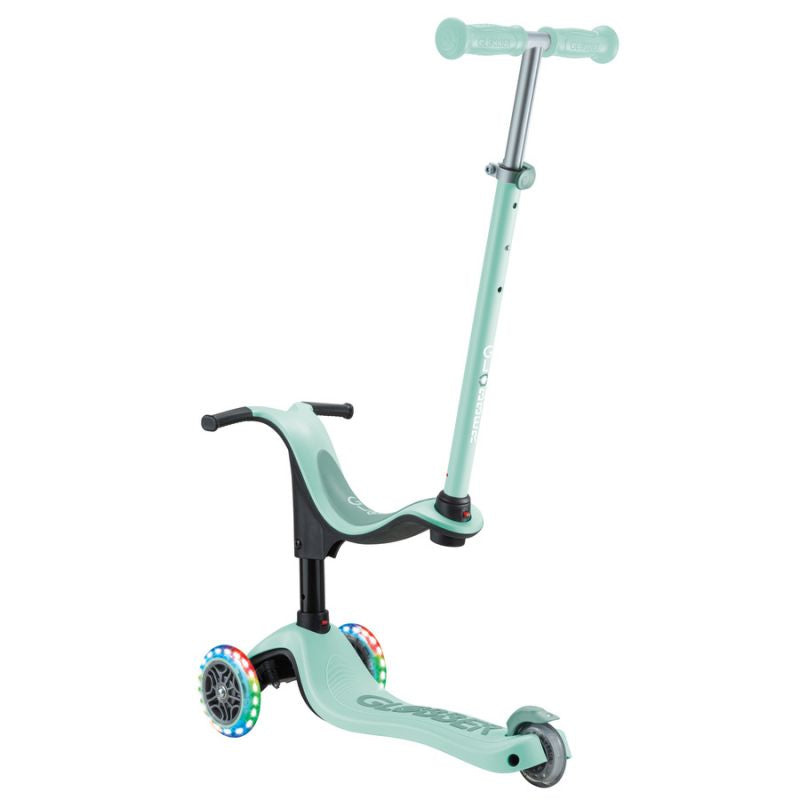 Scooter with seat GO•UP SPORTY LIGHTS (452-706-4 S) Accessories/Skating/Hulajnogi/Traditional/For kids/Globber Your Sports Performance
