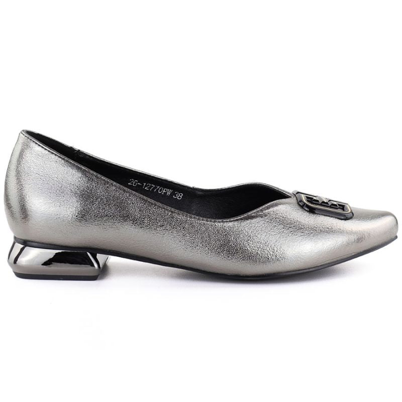 Women's ballerinas with decorative heels, silver Potocki SZ12770 To be categorized Your Sports Performance
