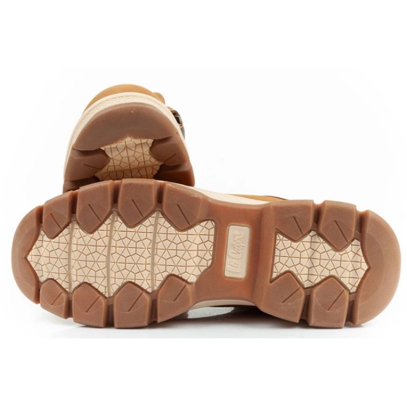 Lee Cooper M LCJ-24-01-2949M shoes Footwear/Outdoor/Lee Cooper Your Sports Performance