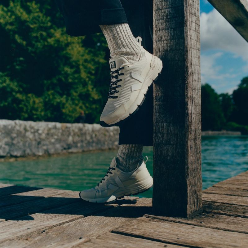 Veja Dekkan Alveomesh M DC1803186B shoes Footwear/Training/Men/Veja Your Sports Performance
