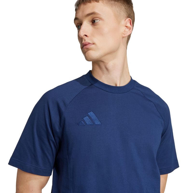Adidas Tiro 25 Tee Travel M JY5949 T-shirt Clothing/Lifestyle/T-shirts Adidas
