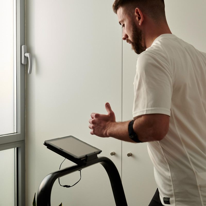 BODYTONE ZROTH CURVED MECHANICAL TREADMILL To be categorized Your Sports Performance