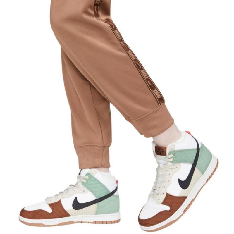 Nike Nsw PK Tape Reg W DM4645 256 pants Clothing/Lifestyle/Trousers, shorts Nike