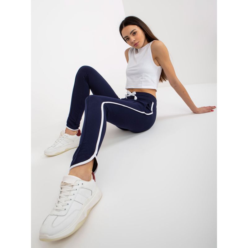 Navy blue basic sweatpants with stripes RUE PARIS (LO-DR-LK-239.14) In preparation Your Sports Performance
